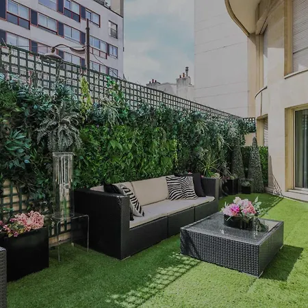 Raffinement With Garden Furniture - 16eme Daire Paris